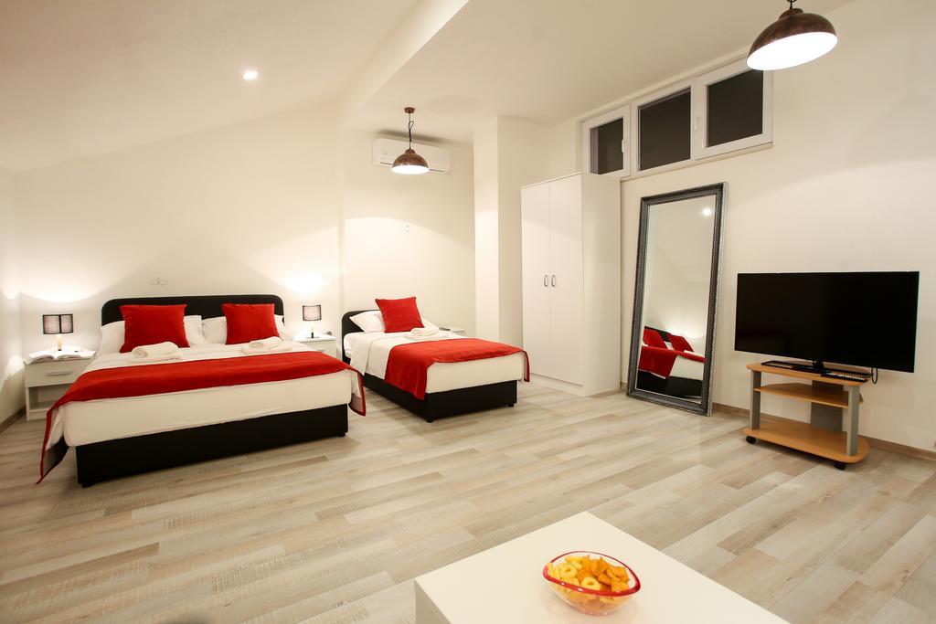 Central Located Guest House Mostar Bagian luar foto